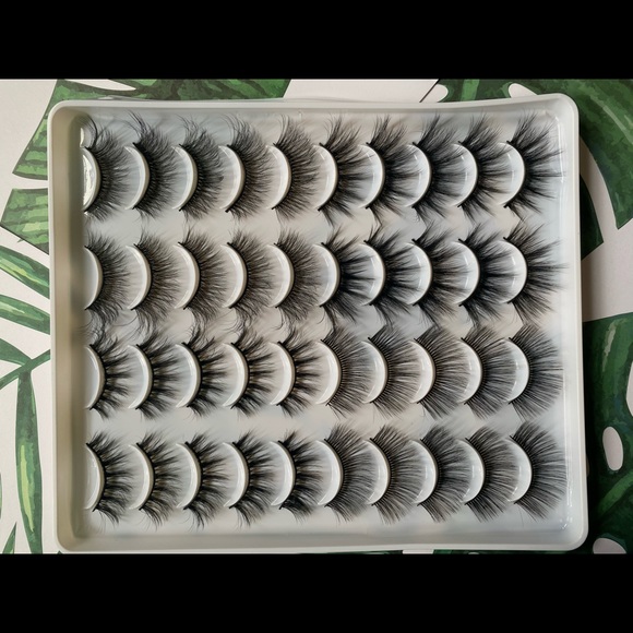 FOLLOW MY IG✨🐘 - Picture 4 of 9